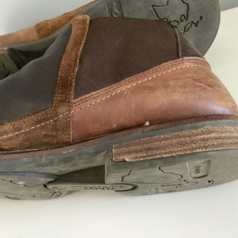 NAOT slip-on ankle boots/shoes Leather Brown 12 - Picture 8 of 8